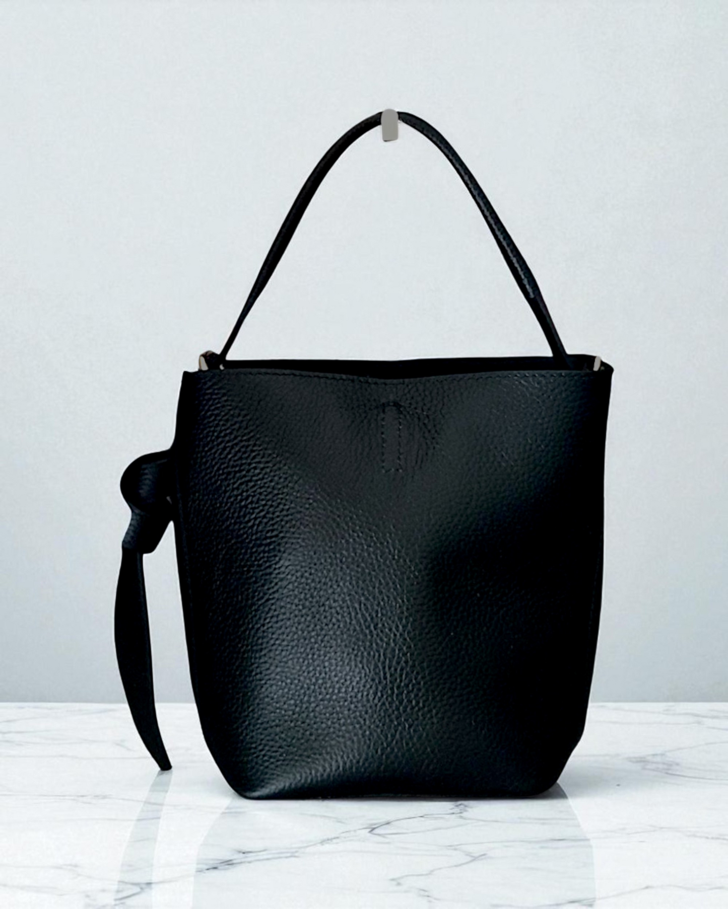 Bolso Bucket "Montmartre" negro